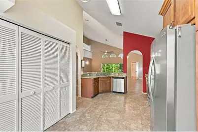 11109 Clayridge Drive, Tampa, FL 33635 - Photo 9