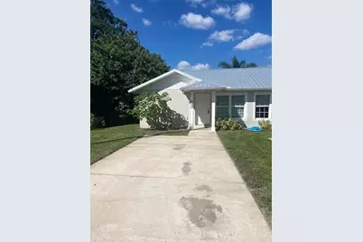 204 W Tever Street, Plant City, FL 33563 - Photo 1