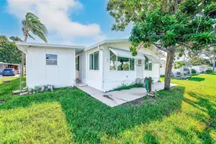 980 7th St NW, Largo, FL 33770 - Photo 31
