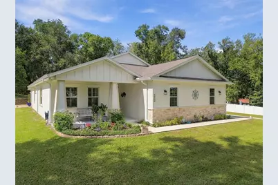 9909 Pine Leaf Lane, Dade City, FL 33525 - Photo 1