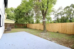 719 Gasparino Ct, Seffner, FL 33584 - Photo 21