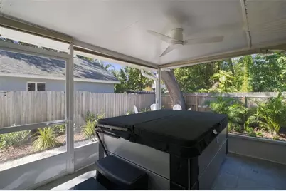 1023 19th Avenue N, Saint Petersburg, FL 33704 - Photo 41