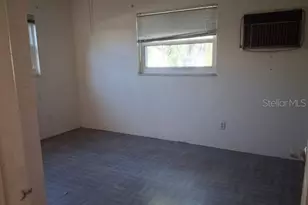 8825 113th St, Seminole, FL 33772 - Photo 17