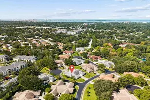 1307 Stonehaven Ln, Dunedin, FL 34698 - Photo 3