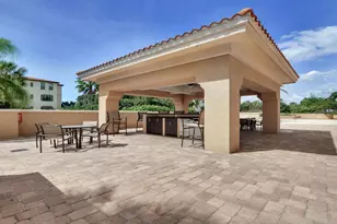 5823 Bowen Daniel Dr, Tampa, FL 33616 - Photo 57