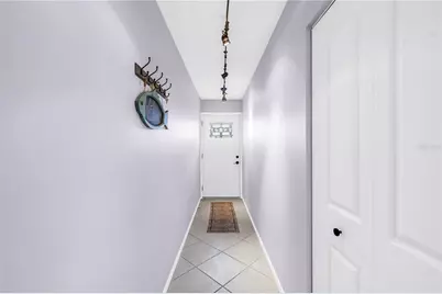 5725 80th St N #106, Saint Petersburg, FL 33709 - Photo 3