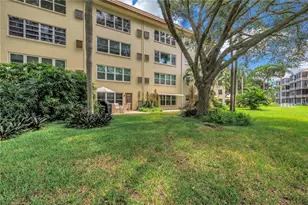 5725 80th St N, Saint Petersburg, FL 33709 - Photo 17