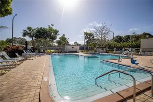 5725 80th St N, Saint Petersburg, FL 33709 - Photo 21