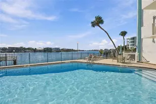 285 107th Ave, Treasure Island, FL 33706 - Photo 25