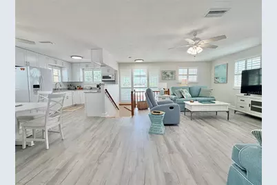 144 Coral Avenue #B, Redington Shores, FL 33708 - Photo 11