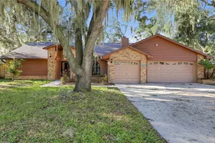 1005 Hollyberry Ct, Brandon, FL 33511 - Photo 3