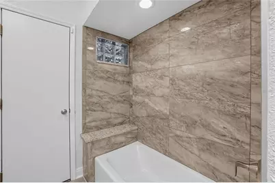 1005 Hollyberry Court, Brandon, FL 33511 - Photo 21