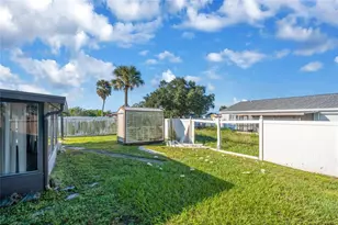 1002 Pine Ridge Cir, Brandon, FL 33511 - Photo 25