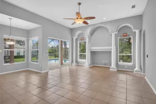 12263 Creek Edge Dr, Riverview, FL 33579 - Photo 11