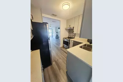 919 E Flora Street, Tampa, FL 33604 - Photo 11