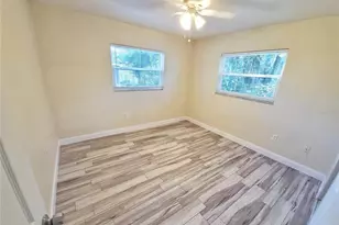 2661 Columbus Wy S, Saint Petersburg, FL 33712 - Photo 17