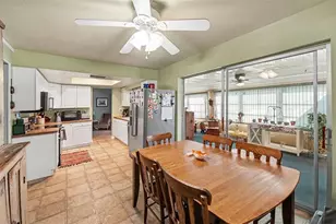 8727 143rd St, Seminole, FL 33776 - Photo 7