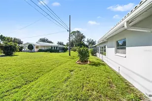 8727 143rd St, Seminole, FL 33776 - Photo 27