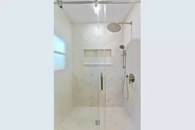 3912 Fontainebleau Drive, Tampa, FL 33634 - Photo 45