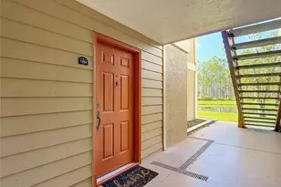 9481 Highland Oak Dr, Tampa, FL 33647 - Photo 9