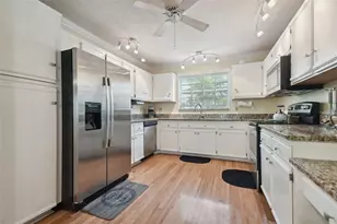 5836 Red Cedar Ln, Tampa, FL 33625 - Photo 13
