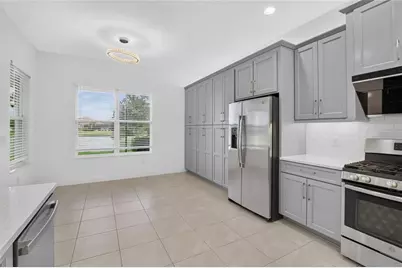 31142 Lindentree Drive, Wesley Chapel, FL 33543 - Photo 11