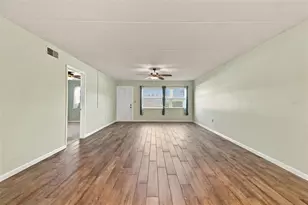 12300 Park Blvd, Seminole, FL 33772 - Photo 5