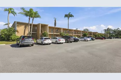 12300 Park Boulevard #106, Seminole, FL 33772 - Photo 1