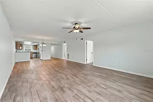 12300 Park Blvd, Seminole, FL 33772 - Photo 7