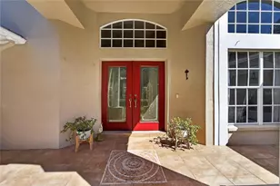 28329 Lindenhurst Dr, Wesley Chapel, FL 33544 - Photo 5