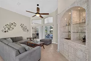 28329 Lindenhurst Dr, Wesley Chapel, FL 33544 - Photo 11