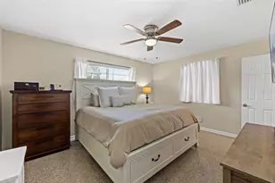 4601 W Hawthorne Rd, Tampa, FL 33611 - Photo 15