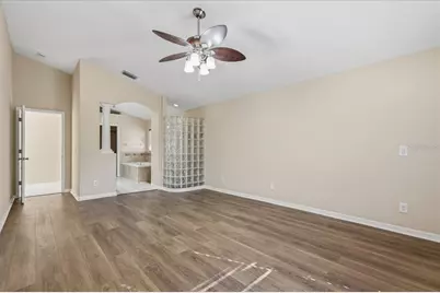 8211 Canyon Creek Way, Tampa, FL 33647 - Photo 27
