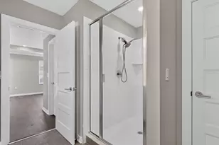 2704 W Gray St, Tampa, FL 33609 - Photo 27