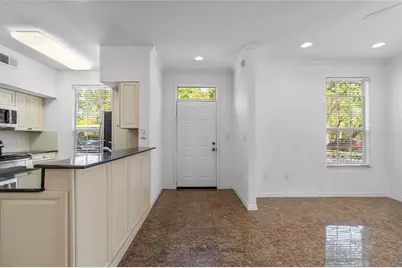 9158 Lake Chase Island Way #9158, Tampa, FL 33626 - Photo 9