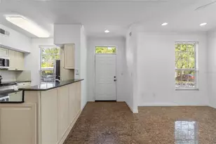 9158 Lake Chase Island Way, Tampa, FL 33626 - Photo 9