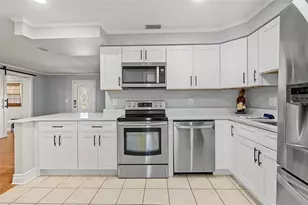 4317 S Hale Ave, Tampa, FL 33611 - Photo 5