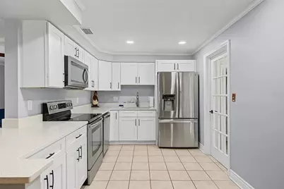 4317 S Hale Avenue, Tampa, FL 33611 - Photo 3