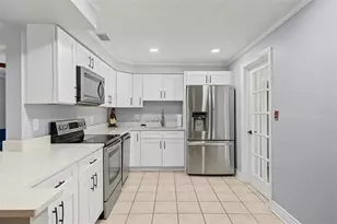 4317 S Hale Ave, Tampa, FL 33611 - Photo 3