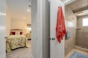 9234 141st St, Seminole, FL 33776 - Photo 29