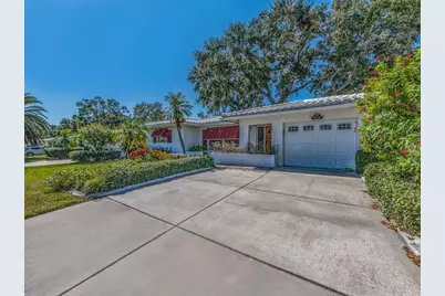 9234 141st Street, Seminole, FL 33776 - Photo 3