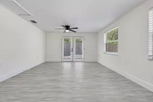 7229 Plathe Rd, New Port Richey, FL 34653 - Photo 17