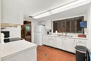 210 N Bayshore Blvd, Clearwater, FL 33759 - Photo 65
