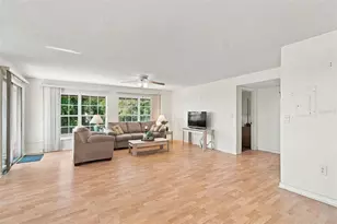 210 N Bayshore Blvd, Clearwater, FL 33759 - Photo 17
