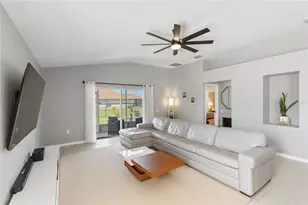 7619 Crescent Palm Dr, Wesley Chapel, FL 33545 - Photo 13