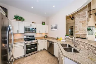 6083 Bahia Del Mar Cir, Saint Petersburg, FL 33715 - Photo 45