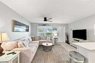 7151 Sunset Way, Saint Pete Beach, FL 33706 - Photo 7