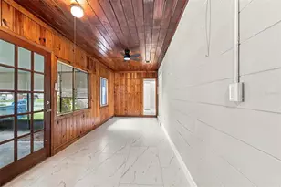 1717 8th St W, Palmetto, FL 34221 - Photo 17