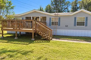 12146 Stanley Dr, Fountain, FL 32438 - Photo 1
