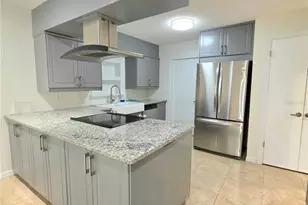 17001 Melba Ln, Lutz, FL 33549 - Photo 11